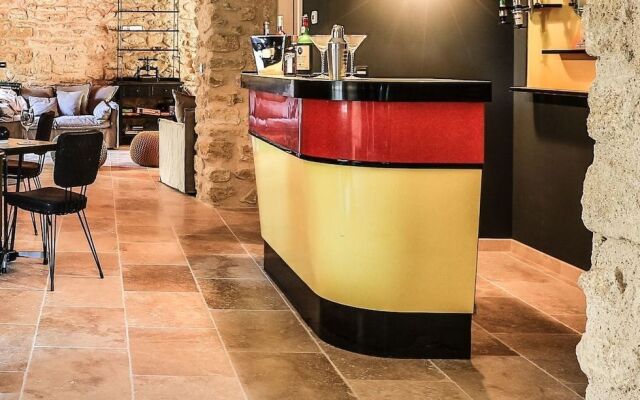 1784 Domaine de Lourmarin