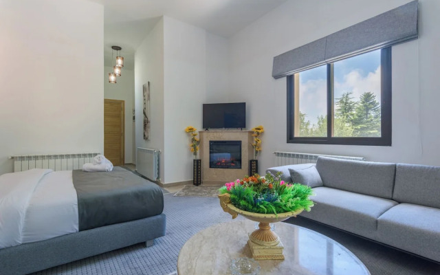 Pearl of Faqra Studios & Apartments