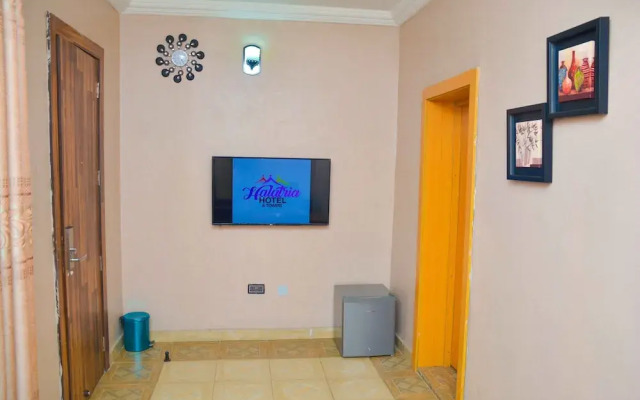 Halatria Hotel & Towers
