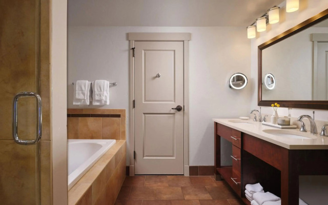 Sheraton Steamboat Resort Villas