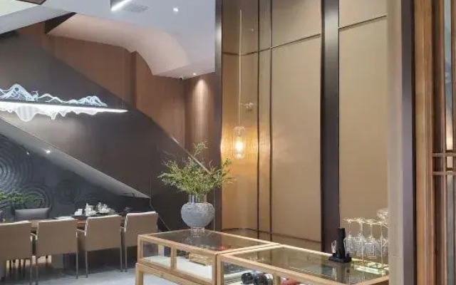 Vienna International Hotel (Hengyang Nanyue Hengshan Scenic Area)