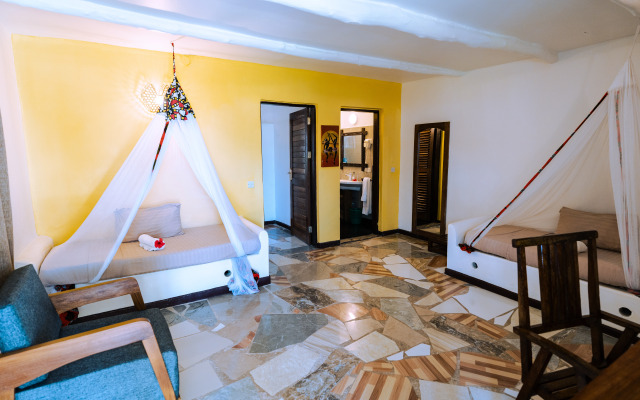 Paradise Beach Resort