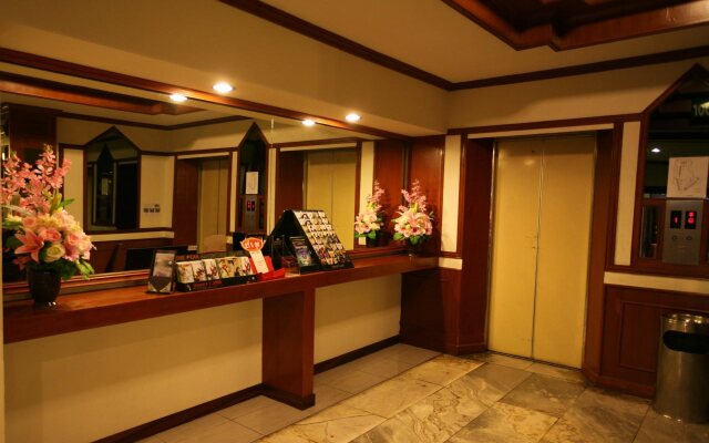 Top North Hotel
