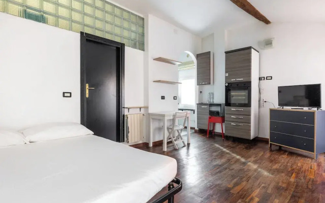 Studio Malcontenti con terrazzo