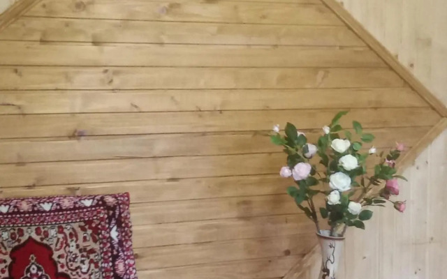 Green House 2 уч ФАЛЬЧІ ВУЛ ПЕРШОГО ТРАВНЯ БУД 5