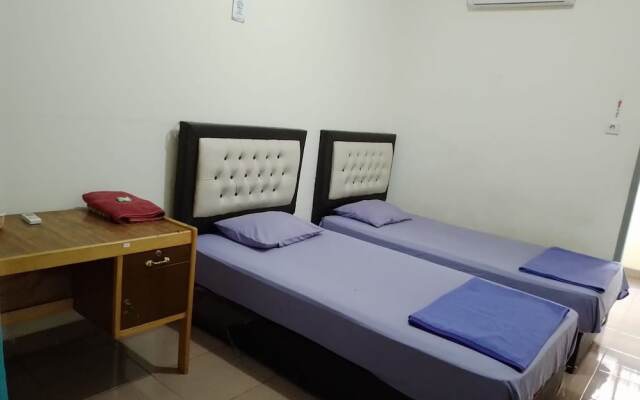 Penginapan Syariah by ZUZU