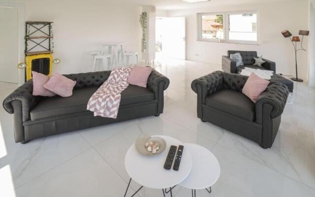 Designlofts Familie & Freunde - Sennhütte 19