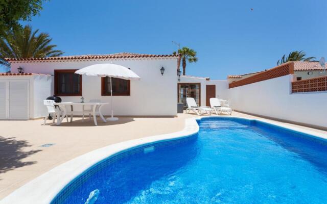 CASA BRANSFORD, Excellent, Sunny House with Private Heated Pool