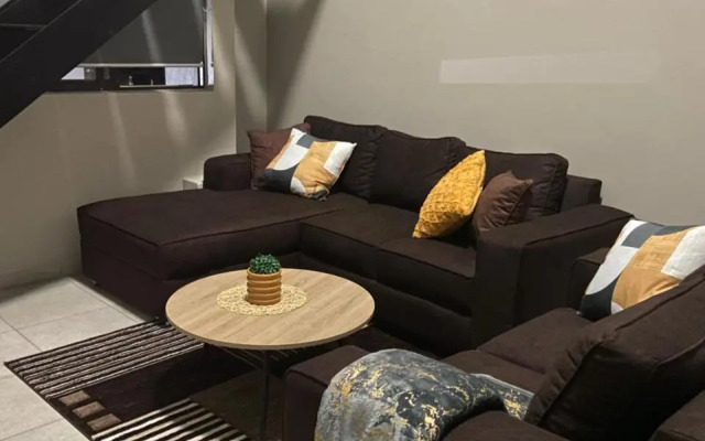 Amazing 2 bedroom unit with a beautiful view