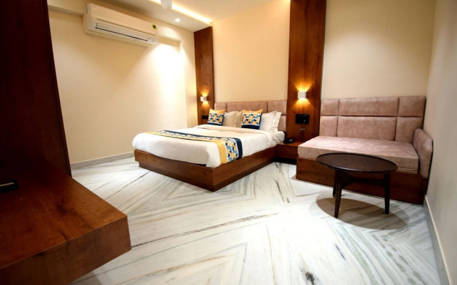 The Sky Imperial Hotel Sugam