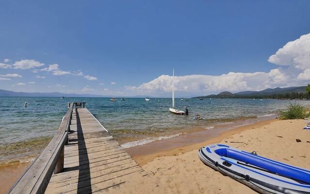 3901 Azure Avenue 2 Bedroom Cabin