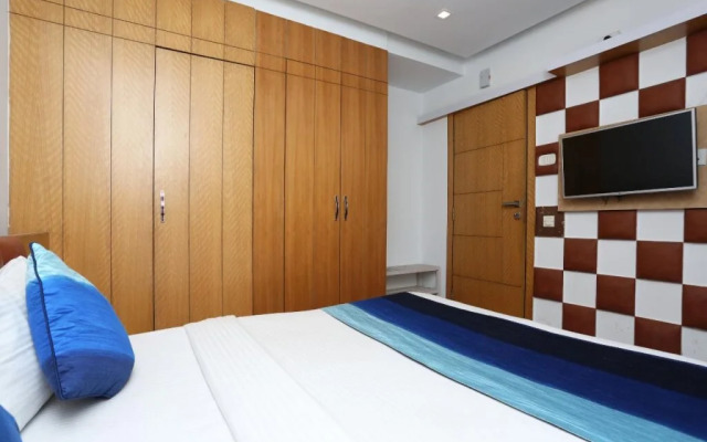 Hotel Myra By OYO Rooms