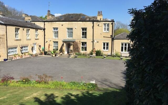 Hedgefield House Hotel