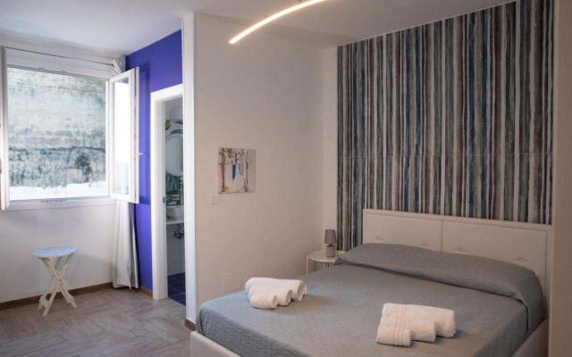 Largo Sicilia B&B