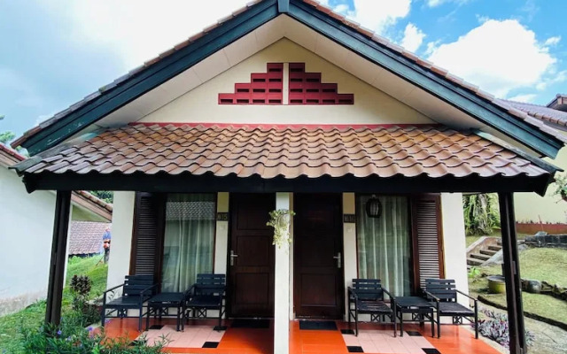 Capital O 1256 Sangga Buana Resort and Convention Hotel