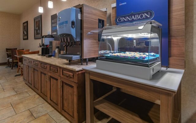 Holiday Inn Express & Suites Silt-Rifle by IHG