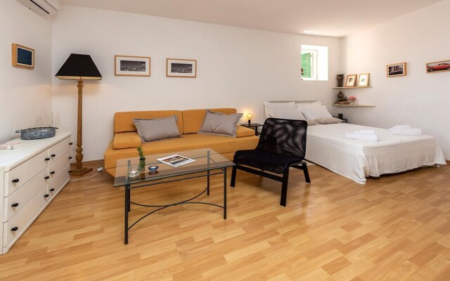 Amazing Apartment in Rovinj With Wifi