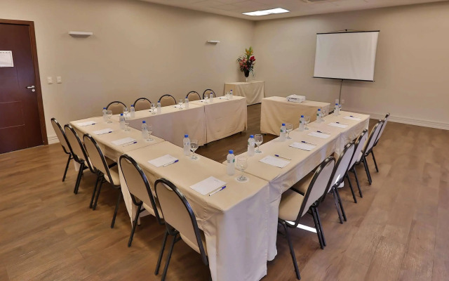 Mercure Belem Boulevard