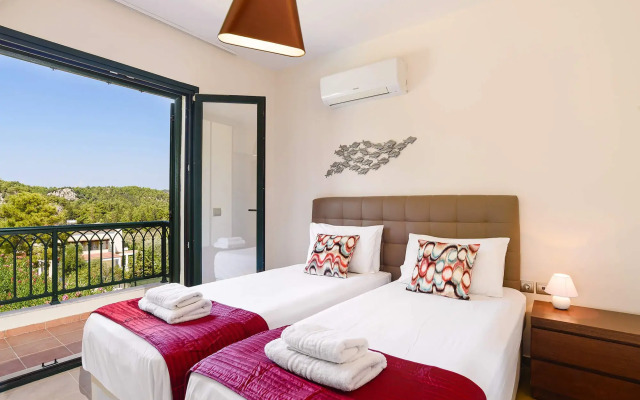 Seven Springs Villas
