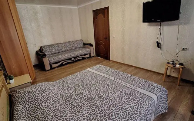 Апартаменты на улице Атарбекова