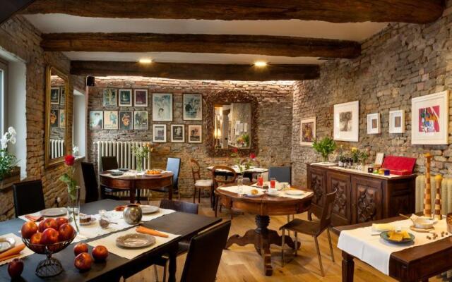 Borgese Camere e Suites