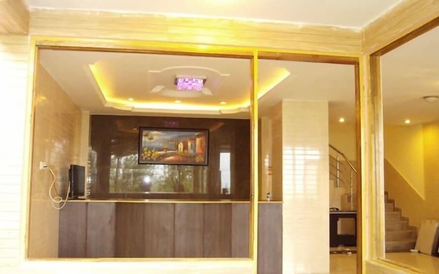 Lotus Inn River View