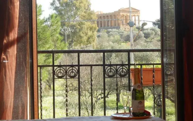 Difrontealtempio
