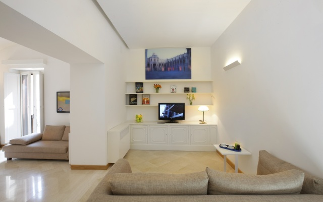 Santacroce Luxury Rooms