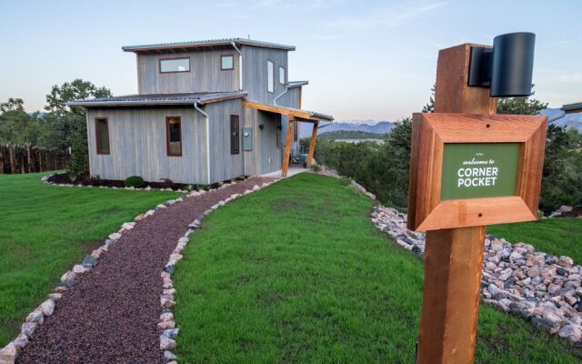 Royal Gorge Cabins