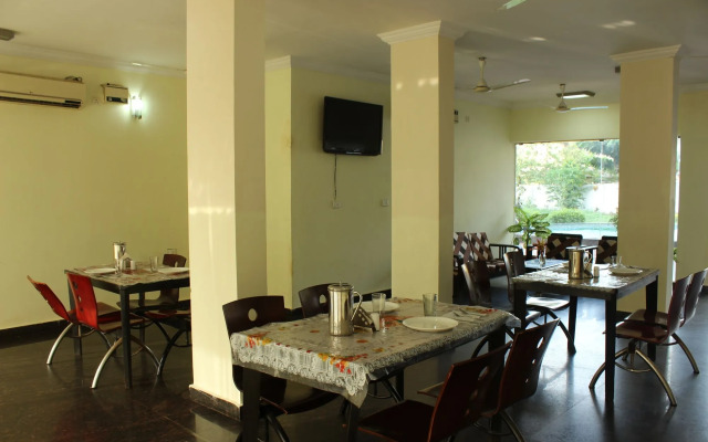 Shivam Resort by OYO Rooms