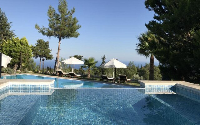 Olympos Mountain Lodge