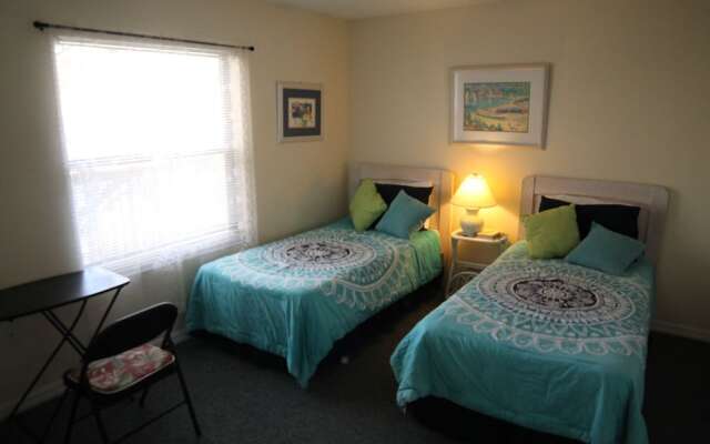 Ocean Village Club L22