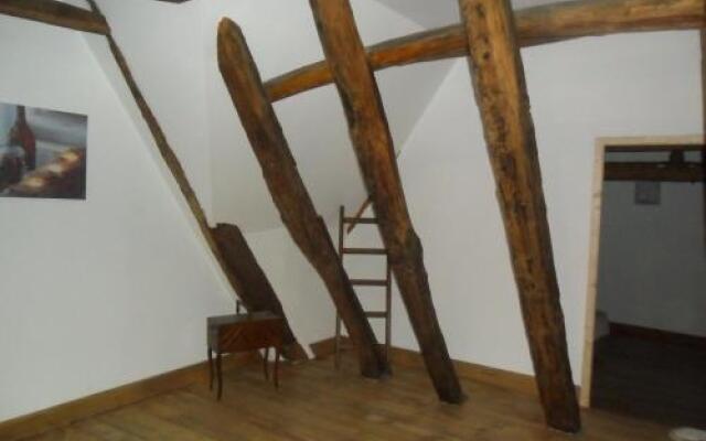 Le Village Des Glycines