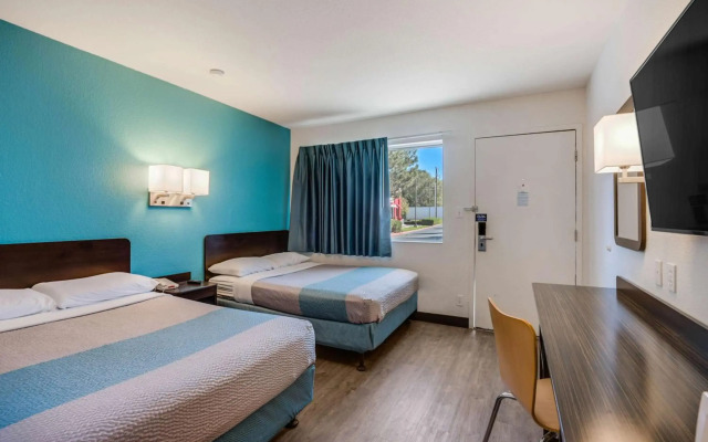 Motel 6 Winnemucca, NV