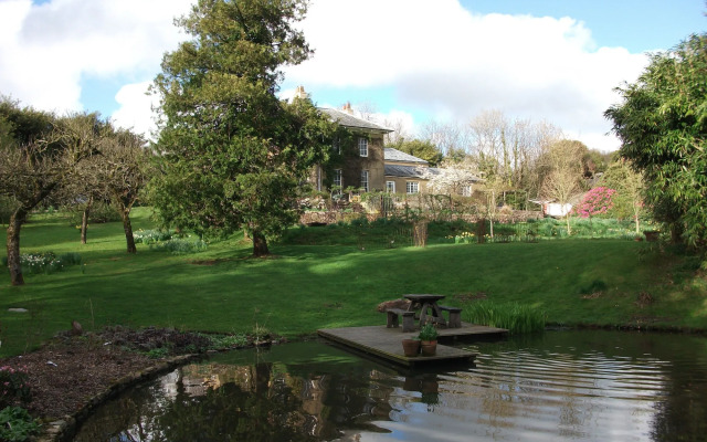 Beachborough Country House