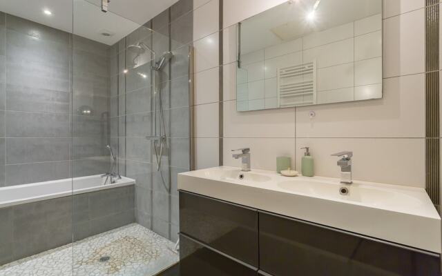 Spacious Apartment 5th Arr