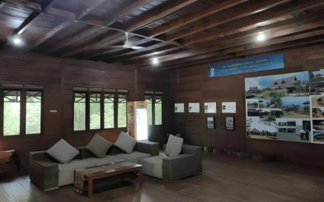 RedDoorz Resort @ Taman Wisata Mangrove