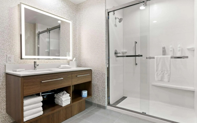 Home2 Suites by Hilton Phoenix Downtown 