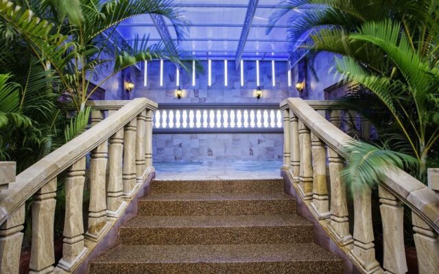 Star King Hotel and Apartment