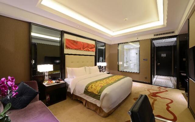 Days Inn and Suites Chengdu Dading
