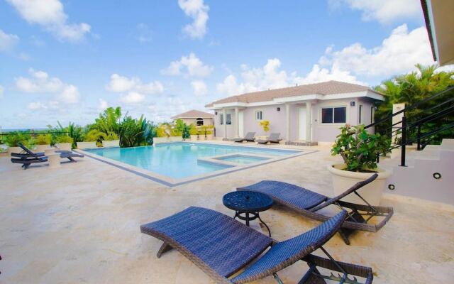 New! 6 Bedroom Ocean View