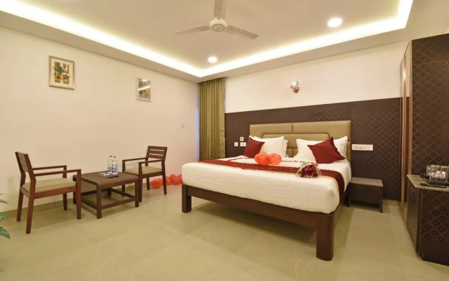 A K G Hotel
