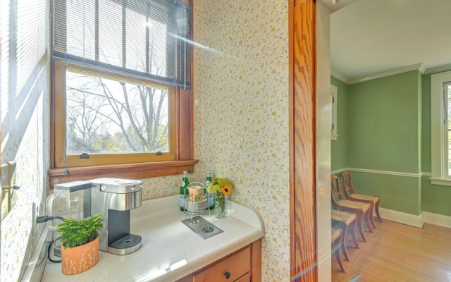 Near Downtown Cincinnati: Peaceful Retreat!