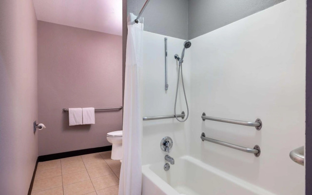 Motel 6 McAllen, TX - East