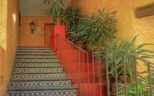 Hosteria Las Quintas Hotel