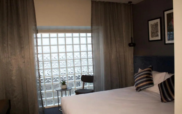 Mrs Banks Boutique Hotel
