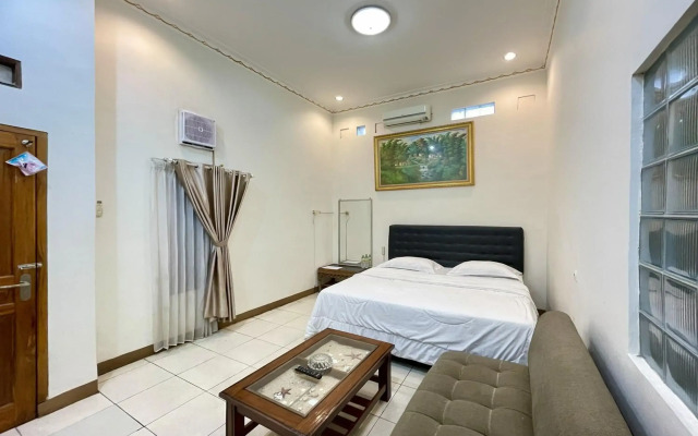 RedDoorz @ Pataruman Garut