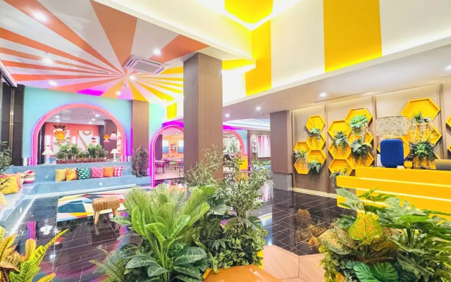 Yellow Bee Resort Cililitan