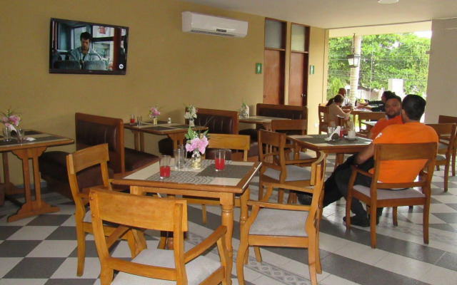 Hotel Casa Ballesteros