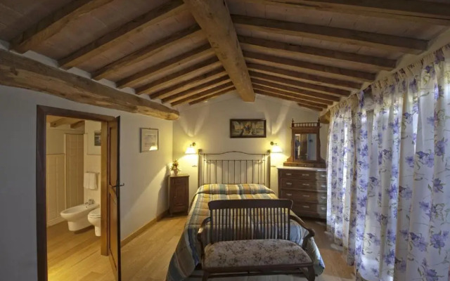 Historic Farmhouse Casa del Chiodo